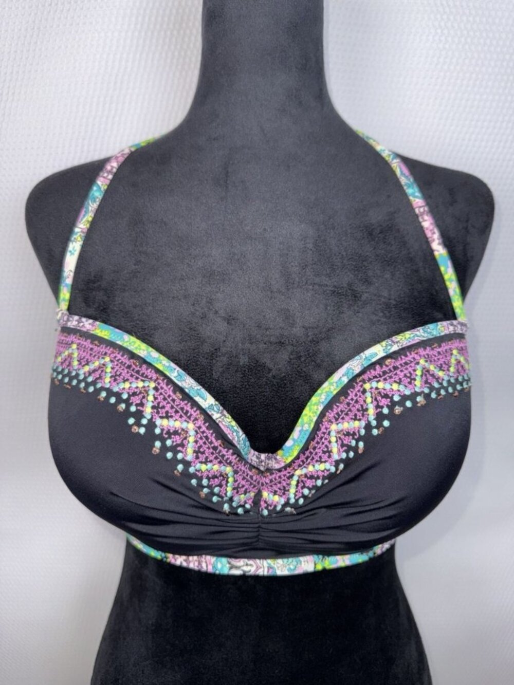 Victorias Secret Getaway 36D Bikini Halter Top Bathing Suit Swimwear Black Pink